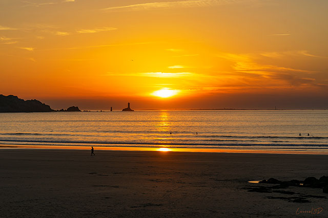 Coucher de soleil sur la baie des Trépassés à Cléden-Cap-Sizun