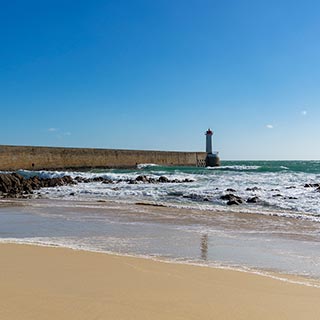 Môle et Phare du Raoulic à Audierne