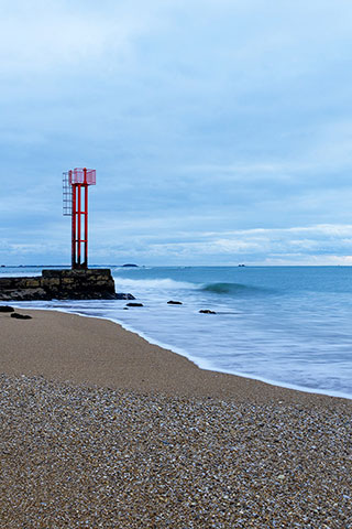 Barre d’Étel en pose longue avec balise marine